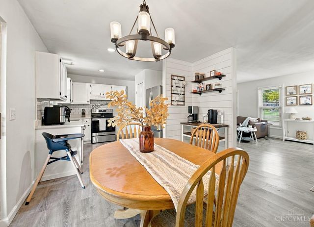 90 Mollie Drive, Hamilton, OH 45013