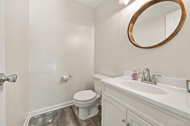 90 Mollie Drive, Hamilton, OH 45013