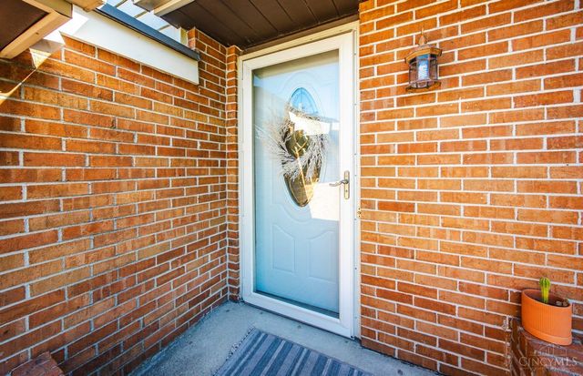 90 Mollie Drive, Hamilton, OH 45013