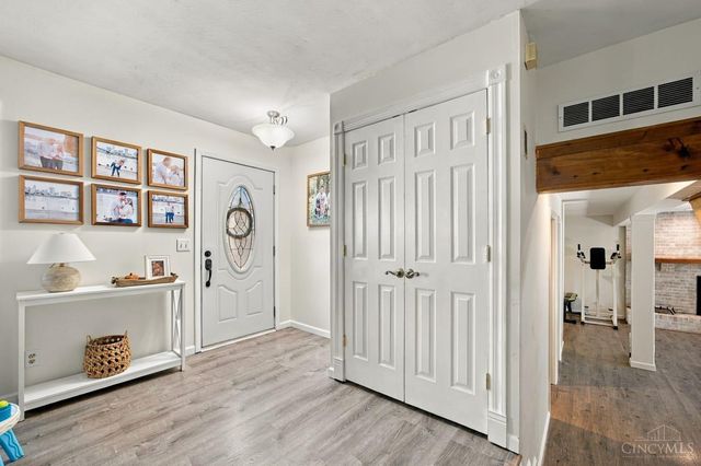 90 Mollie Drive, Hamilton, OH 45013