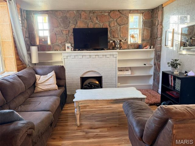 605 Third Street, Marble Hill, MO 63764