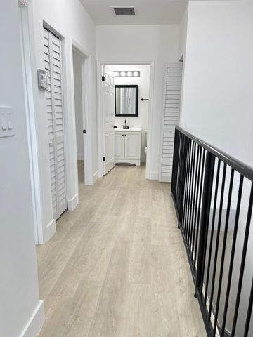 720 NW 61st Street 10, Miami, FL 33127