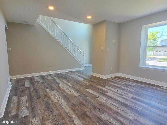 110 STOCKTON BLVD, Berlin, NJ 08009