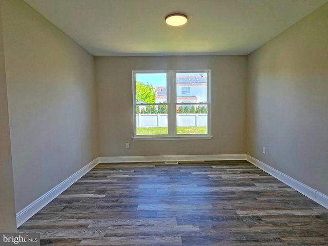 110 STOCKTON BLVD, Berlin, NJ 08009