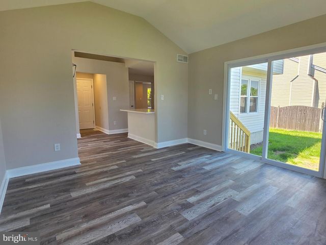 110 STOCKTON BLVD, Berlin, NJ 08009