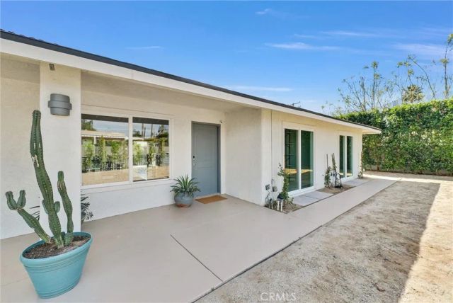 3967 E Sunny Dunes Road, Palm Springs, CA 92264