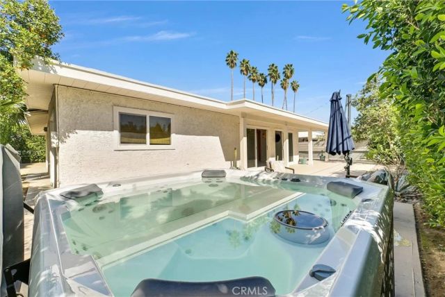 3967 E Sunny Dunes Road, Palm Springs, CA 92264