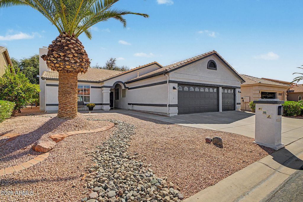 9525 E CHAMPAGNE Drive, Sun Lakes, AZ 85248 — photo 5