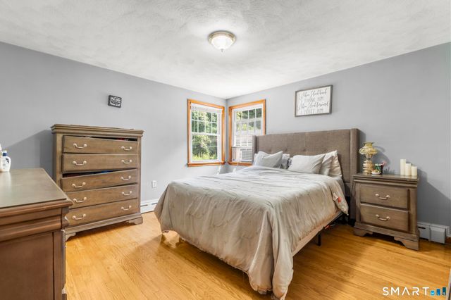707 Oronoke Road, Waterbury, CT 06708