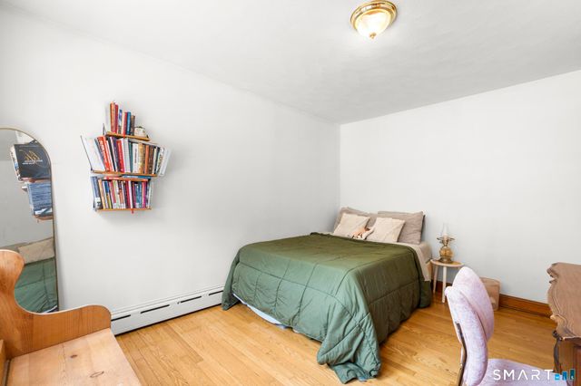 707 Oronoke Road, Waterbury, CT 06708