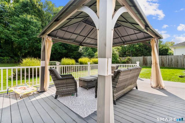 707 Oronoke Road, Waterbury, CT 06708
