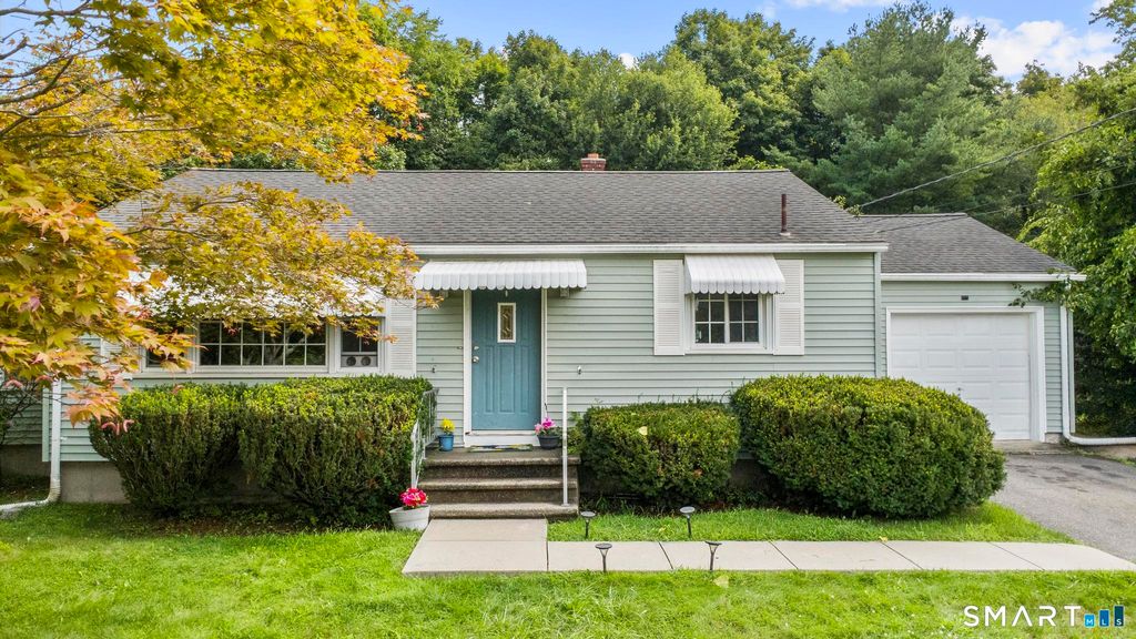 707 Oronoke Road, Waterbury, CT 06708