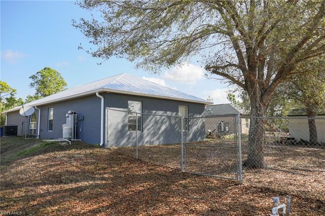 3209 54th ST W, Lehigh Acres, FL 33971