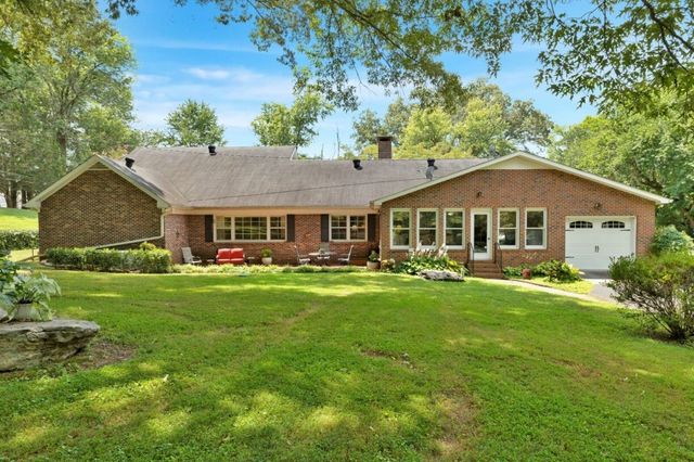 905 S Jefferson St, Winchester, TN 37398