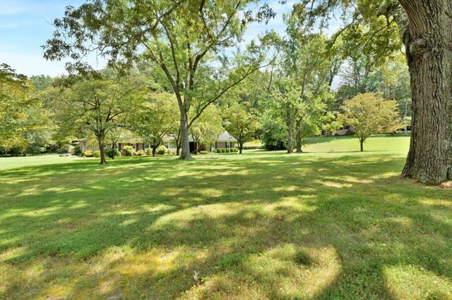 905 S Jefferson St, Winchester, TN 37398