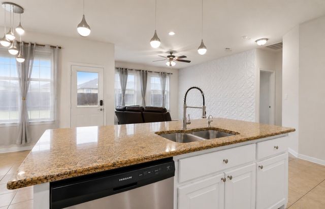 320 Grassland Drive, Denton, TX 76210