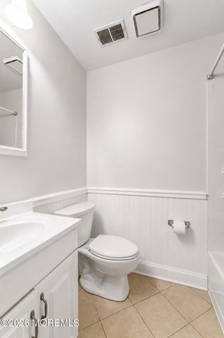 1000 Waldorf Terrace, Lakewood, NJ 08701