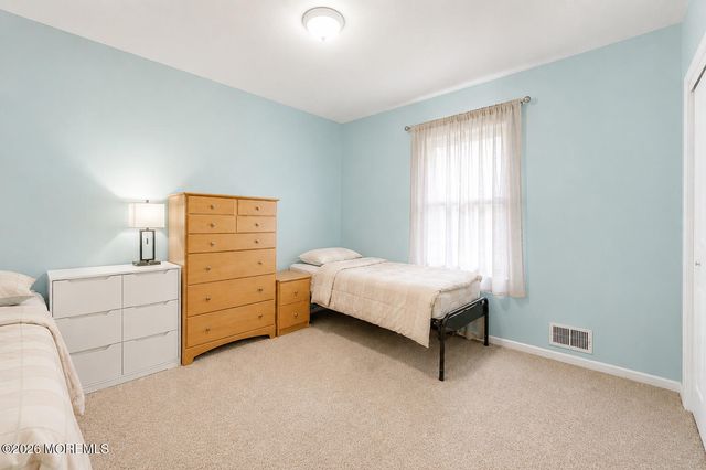 1000 Waldorf Terrace, Lakewood, NJ 08701