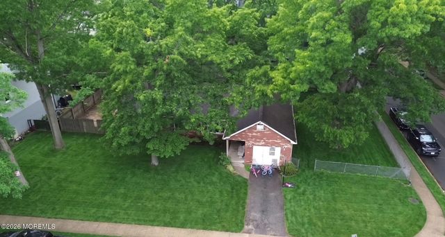 1000 Waldorf Terrace, Lakewood, NJ 08701