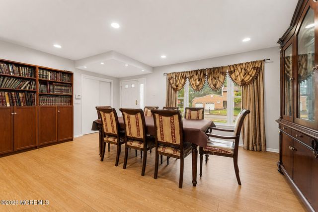 1000 Waldorf Terrace, Lakewood, NJ 08701