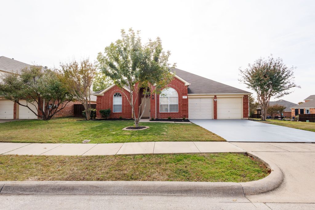 857 Dalmalley Lane, Coppell, TX 75019