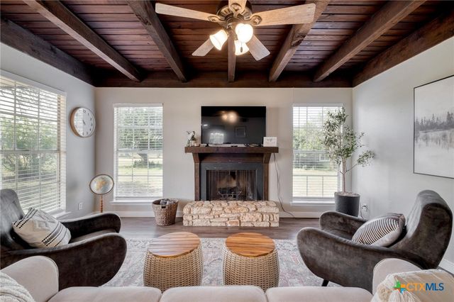 104 Matthews Circle, Liberty Hill, TX 78642