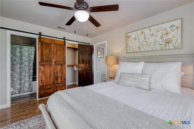 104 Matthews Circle, Liberty Hill, TX 78642