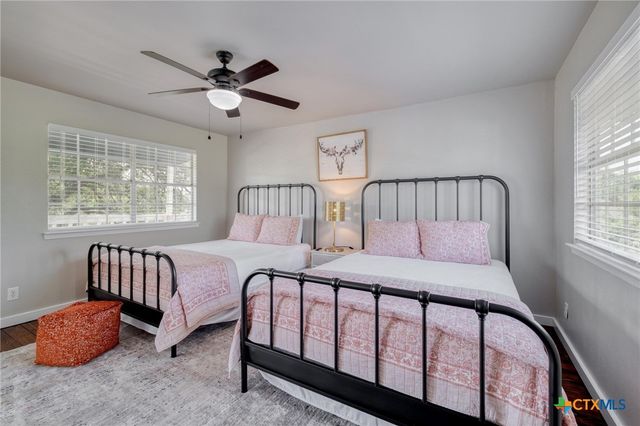 104 Matthews Circle, Liberty Hill, TX 78642