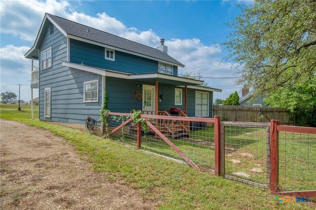 104 Matthews Circle, Liberty Hill, TX 78642