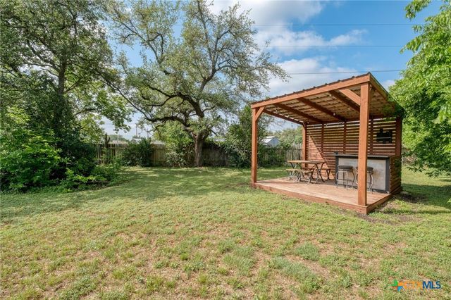 104 Matthews Circle, Liberty Hill, TX 78642