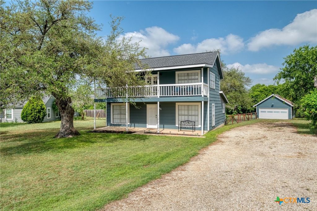 104 Matthews Circle, Liberty Hill, TX 78642