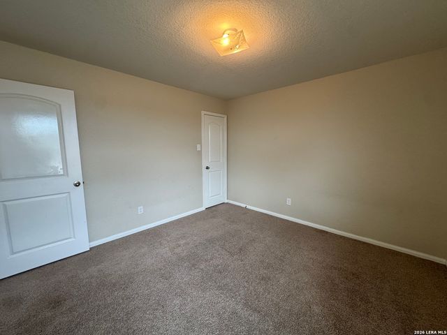 12119 Luckey Vw, San Antonio, TX 78252