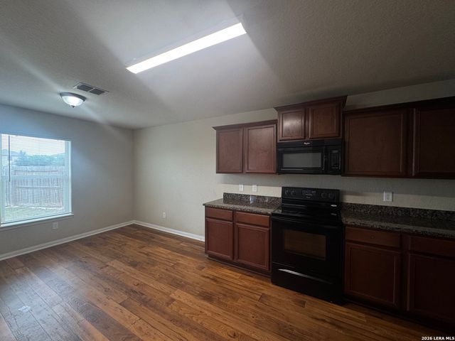 12119 Luckey Vw, San Antonio, TX 78252