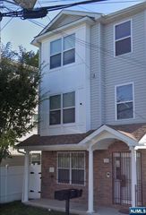 576 11th Street, Newark, NJ 07103