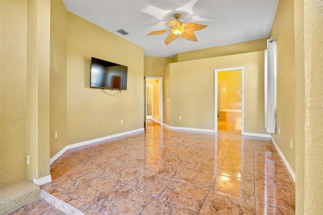 5137 REDBRIAR COURT, Sarasota, FL 34238