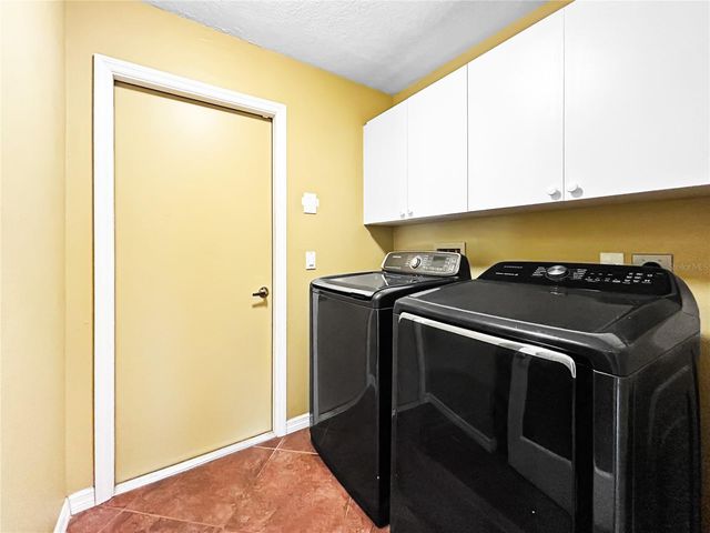 5137 REDBRIAR COURT, Sarasota, FL 34238