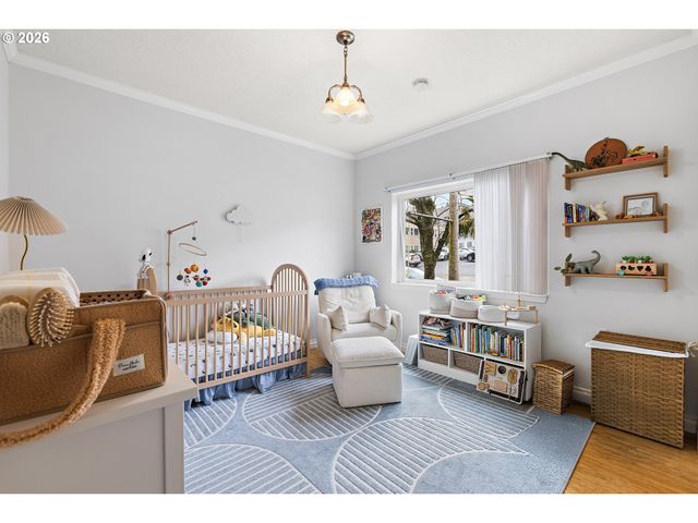 4320 S CORBETT Ave 102, Portland, OR 97239