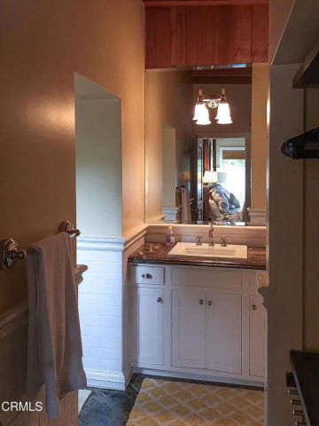 1140 Cornwall Lane, Ventura, CA 93001