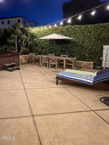 1140 Cornwall Lane, Ventura, CA 93001