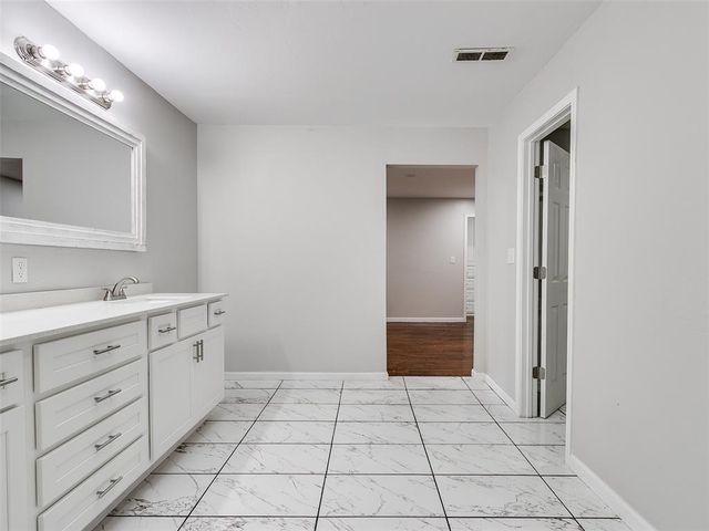 1429 Casady Lane, Oklahoma City, OK 73120
