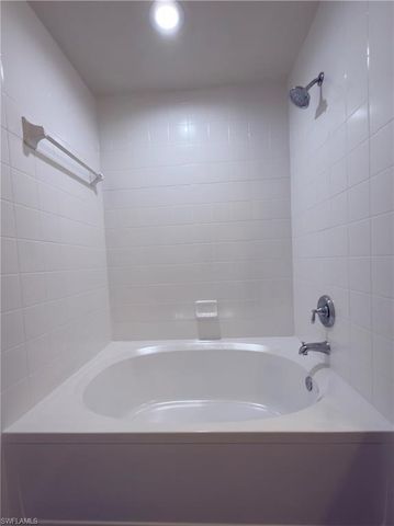 7960 Preserve CIR 624, Naples, FL 34119
