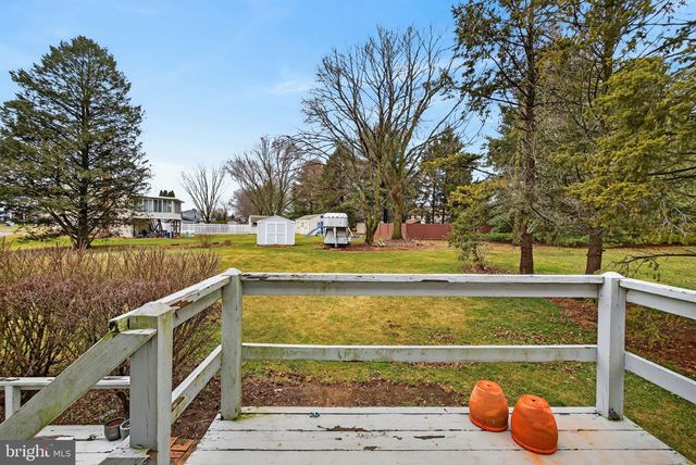 906 SNAPPER DAM RD, Landisville, PA 17538