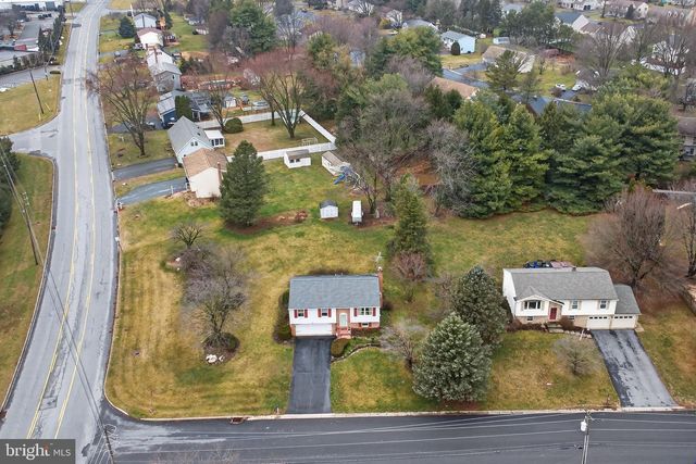 906 SNAPPER DAM RD, Landisville, PA 17538