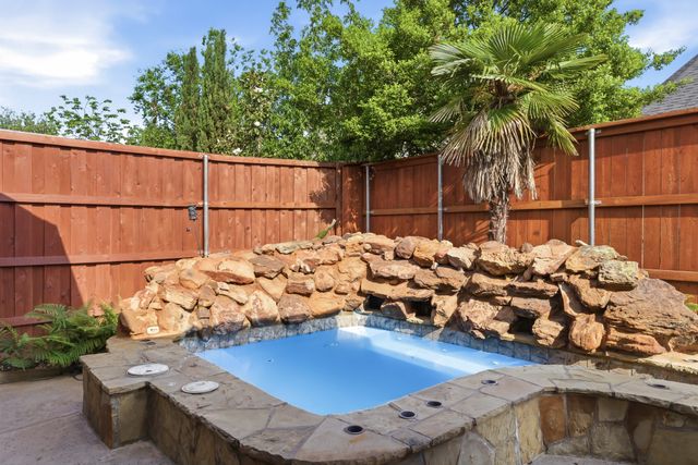 1120 Sabine Court, Colleyville, TX 76034