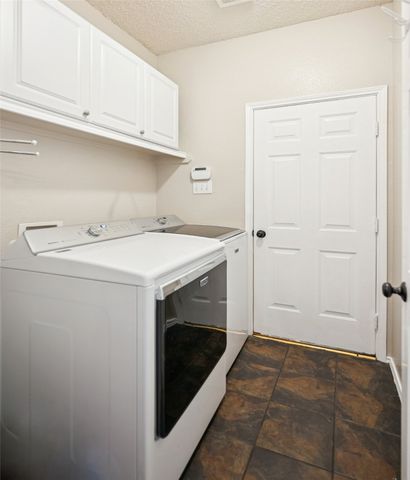 8228 Muirwood Trail, Fort Worth, TX 76137