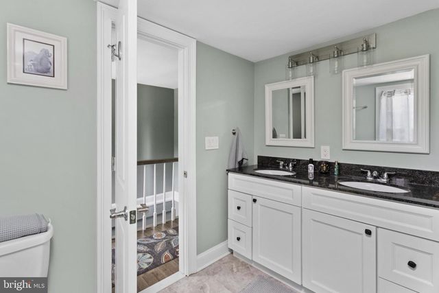 340 WASHINGTON CROSSING PENNINGTON RD, Titusville, NJ 08560