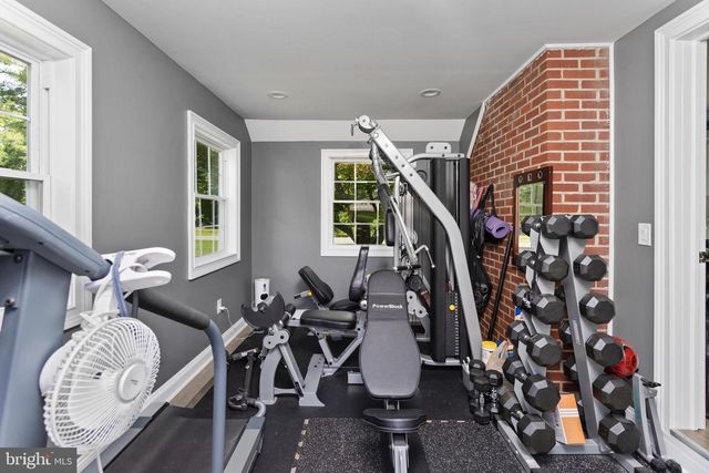 340 WASHINGTON CROSSING PENNINGTON RD, Titusville, NJ 08560