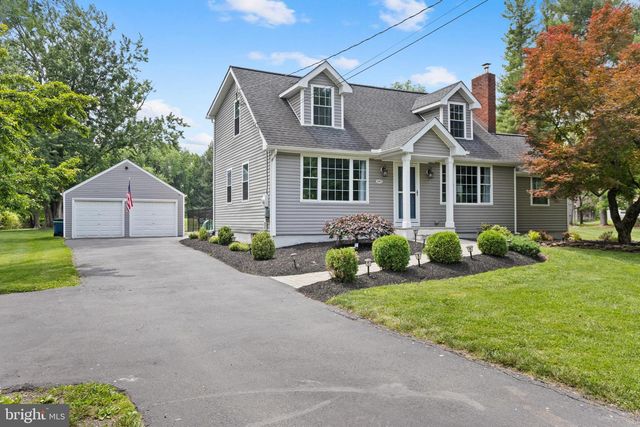 340 WASHINGTON CROSSING PENNINGTON RD, Titusville, NJ 08560
