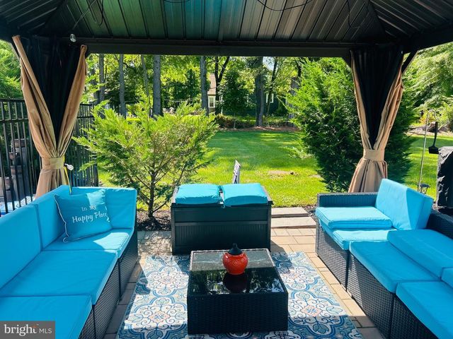 340 WASHINGTON CROSSING PENNINGTON RD, Titusville, NJ 08560