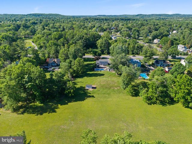 340 WASHINGTON CROSSING PENNINGTON RD, Titusville, NJ 08560